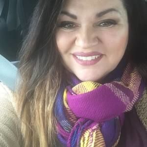 Meet your Posher, Denise